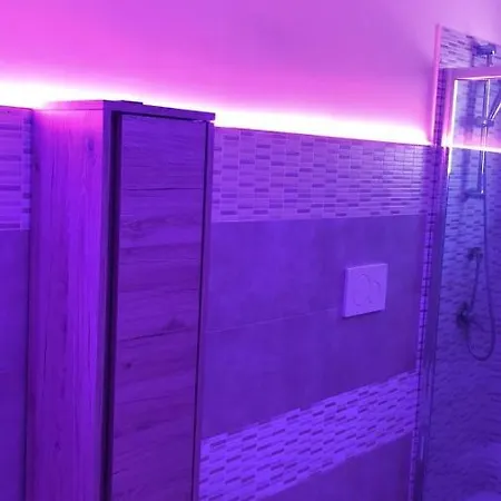 Modern Walls Apartment