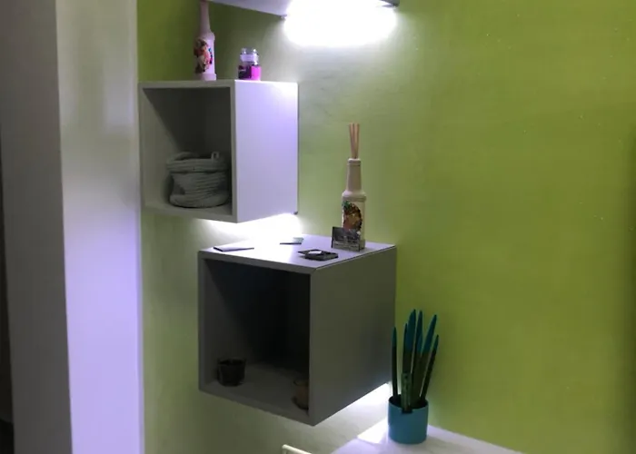 Modern Walls * Monopoli