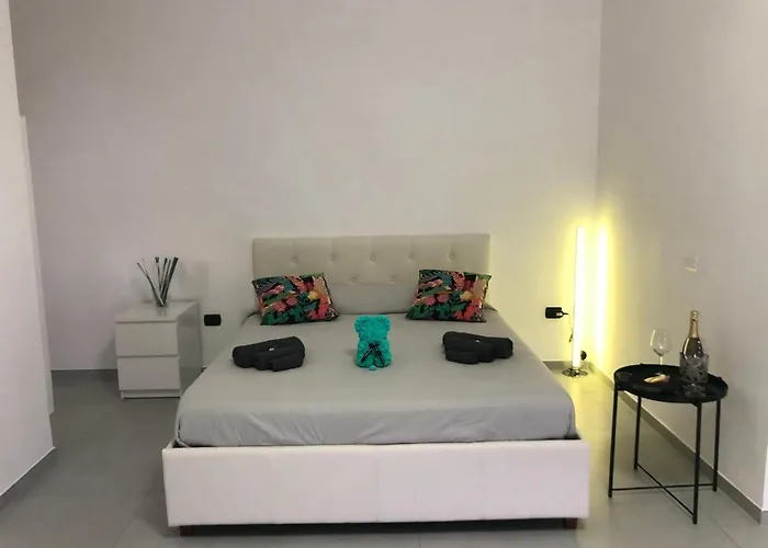 Modern Walls